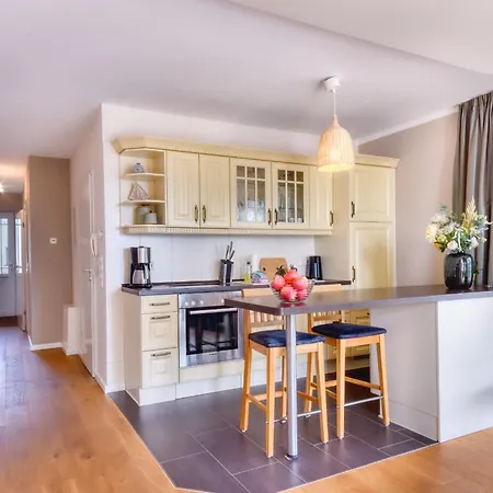Ferienwohnung Hafenblick In Lauterbach Putbus Buitenkant foto